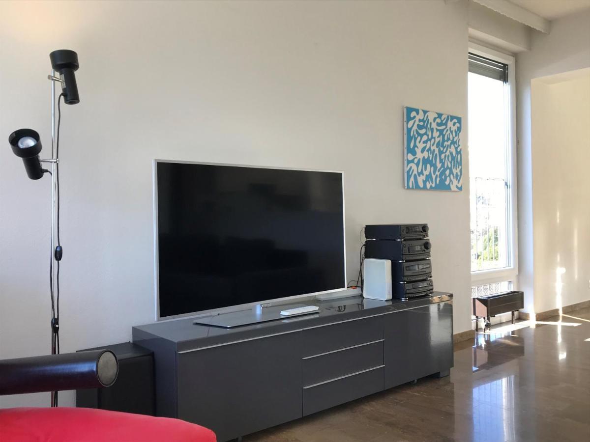 Lichtdurchflutete Ferienwohnung Mit Panorama-Sicht Und Schwimmbad/Sauna Muralto Exterior foto