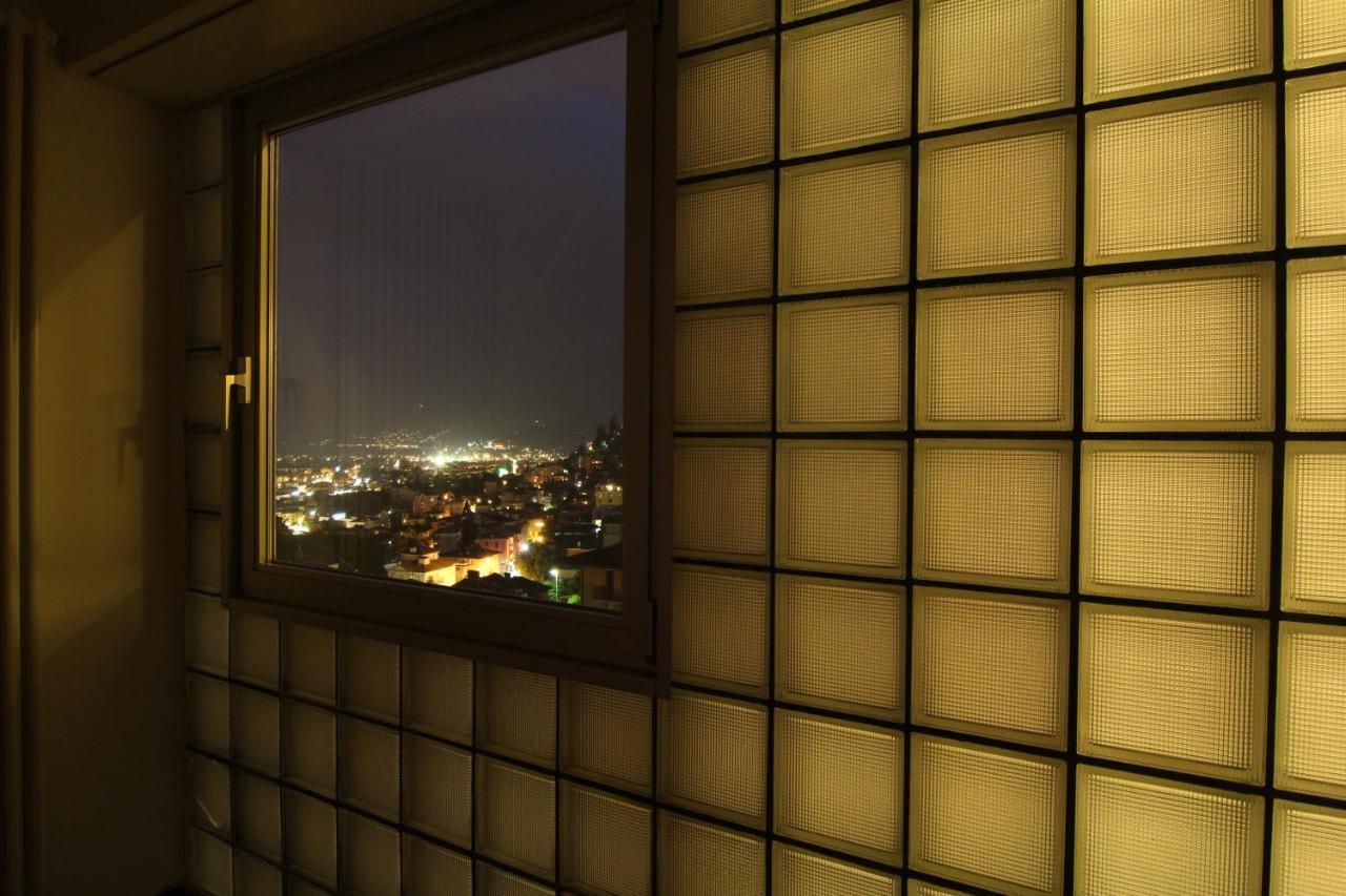 Lichtdurchflutete Ferienwohnung Mit Panorama-Sicht Und Schwimmbad/Sauna Muralto Exterior foto